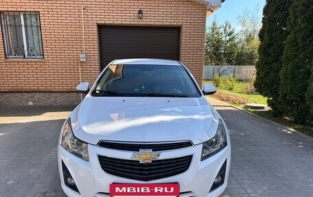 Chevrolet Cruze II, 2013 год, 930 000 рублей, 6 фотография