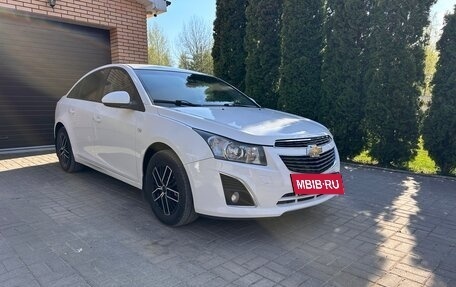 Chevrolet Cruze II, 2013 год, 930 000 рублей, 7 фотография