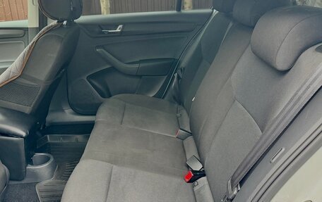 Skoda Rapid I, 2019 год, 1 180 000 рублей, 10 фотография