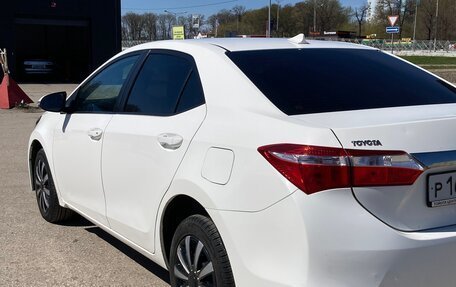 Toyota Corolla, 2014 год, 890 000 рублей, 4 фотография