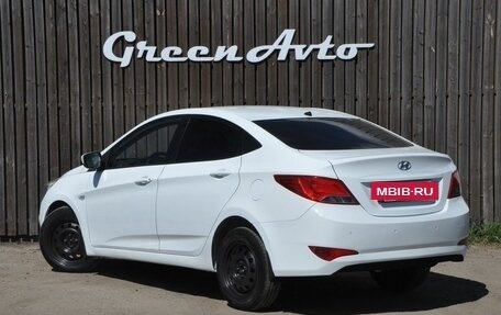 Hyundai Solaris II рестайлинг, 2014 год, 685 000 рублей, 3 фотография