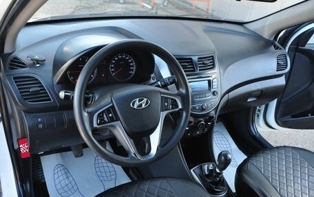 Hyundai Solaris II рестайлинг, 2014 год, 685 000 рублей, 9 фотография