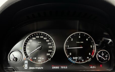 BMW 5 серия, 2015 год, 2 200 000 рублей, 18 фотография