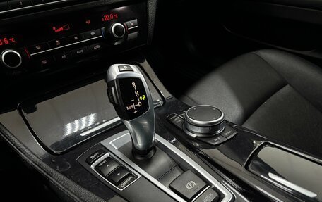 BMW 5 серия, 2015 год, 2 200 000 рублей, 23 фотография