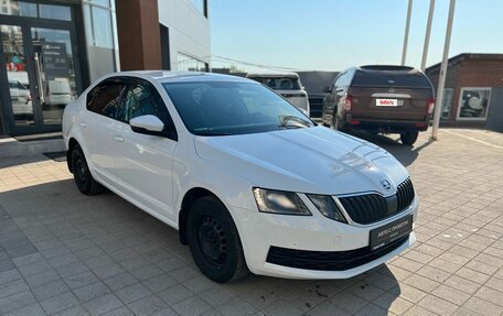 Skoda Octavia, 2017 год, 1 390 000 рублей, 3 фотография