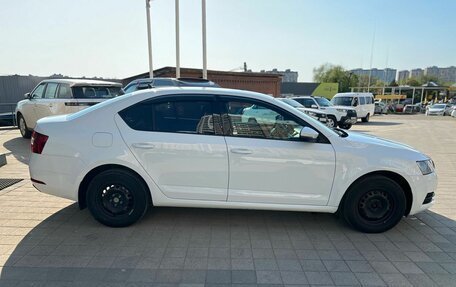 Skoda Octavia, 2017 год, 1 390 000 рублей, 4 фотография