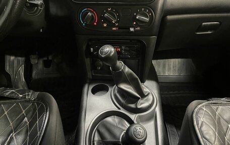 Chevrolet Niva I рестайлинг, 2017 год, 900 000 рублей, 13 фотография