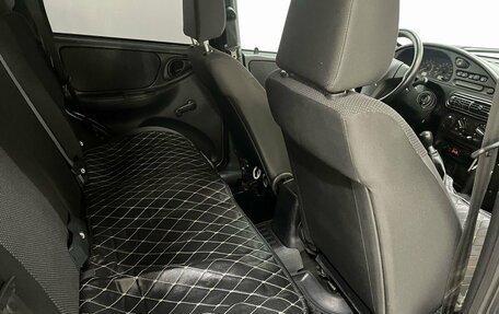Chevrolet Niva I рестайлинг, 2017 год, 900 000 рублей, 16 фотография