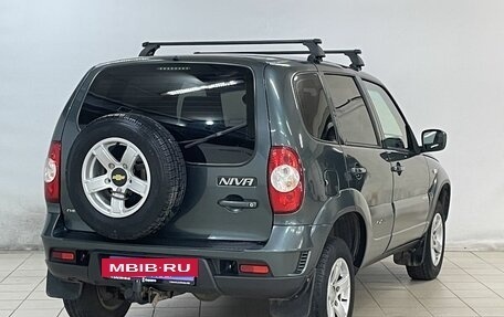 Chevrolet Niva I рестайлинг, 2017 год, 900 000 рублей, 4 фотография