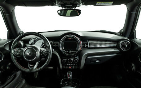 MINI Hatch, 2018 год, 2 699 700 рублей, 13 фотография
