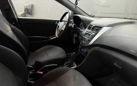 Hyundai Solaris II рестайлинг, 2015 год, 819 777 рублей, 11 фотография