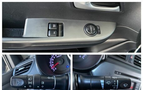 KIA Rio III рестайлинг, 2015 год, 990 000 рублей, 10 фотография