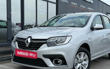 Renault Logan II, 2018 год, 1 050 000 рублей, 6 фотография