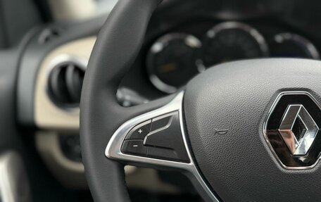 Renault Logan II, 2018 год, 1 050 000 рублей, 22 фотография