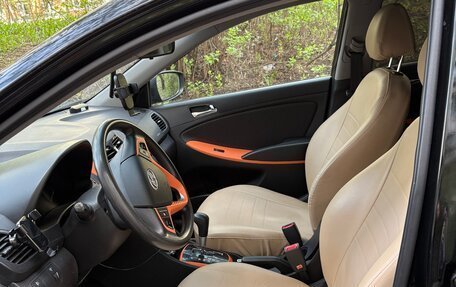 Hyundai Solaris II рестайлинг, 2012 год, 985 000 рублей, 7 фотография