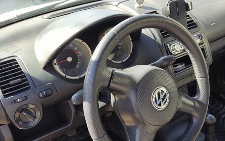 Volkswagen Polo III рестайлинг, 2000 год, 220 000 рублей, 4 фотография
