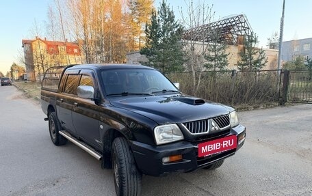 Mitsubishi L200 III рестайлинг, 2005 год, 470 000 рублей, 2 фотография