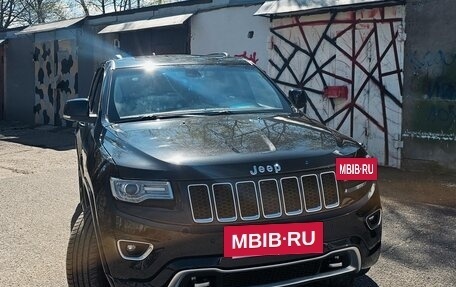 Jeep Grand Cherokee, 2013 год, 2 570 000 рублей, 2 фотография