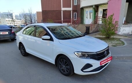 Volkswagen Polo VI (EU Market), 2021 год, 1 750 000 рублей, 2 фотография