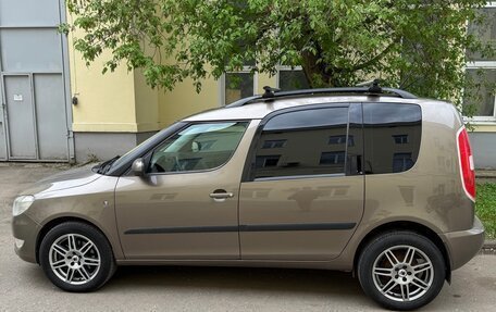 Skoda Roomster, 2013 год, 1 300 000 рублей, 8 фотография