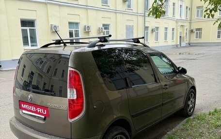 Skoda Roomster, 2013 год, 1 300 000 рублей, 5 фотография