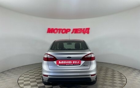 Ford Fiesta, 2015 год, 779 000 рублей, 5 фотография