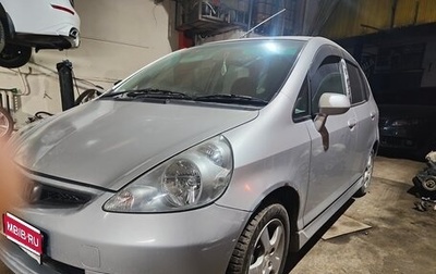 Honda Fit III, 2003 год, 380 000 рублей, 1 фотография