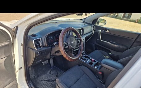 KIA Sportage IV рестайлинг, 2017 год, 1 900 000 рублей, 11 фотография