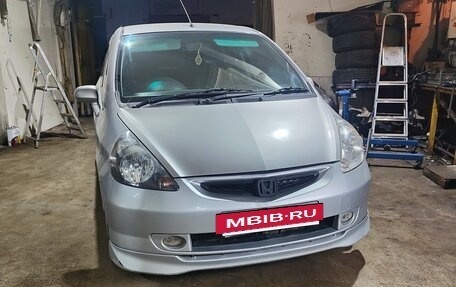 Honda Fit III, 2003 год, 380 000 рублей, 3 фотография