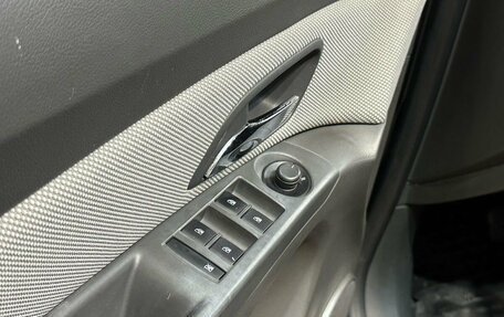 Chevrolet Cruze II, 2010 год, 649 900 рублей, 10 фотография