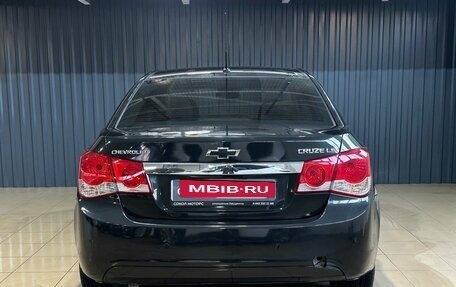 Chevrolet Cruze II, 2010 год, 649 900 рублей, 4 фотография