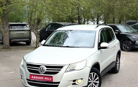 Volkswagen Tiguan I, 2010 год, 655 000 рублей, 1 фотография