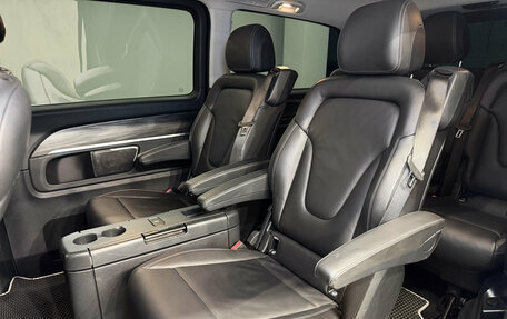 Mercedes-Benz V-Класс, 2020 год, 6 400 000 рублей, 20 фотография