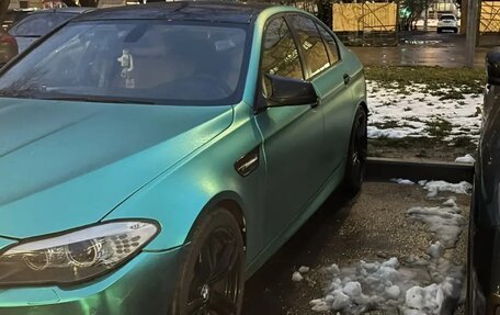 BMW 5 серия, 2012 год, 1 800 000 рублей, 2 фотография