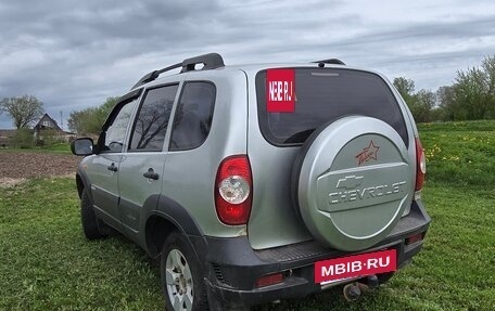 Chevrolet Niva I рестайлинг, 2010 год, 390 000 рублей, 4 фотография