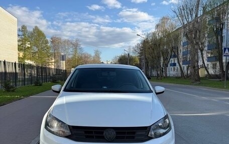 Volkswagen Polo VI (EU Market), 2016 год, 1 170 000 рублей, 2 фотография