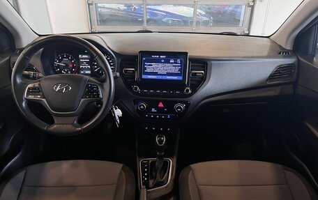 Hyundai Solaris II рестайлинг, 2022 год, 1 915 000 рублей, 9 фотография