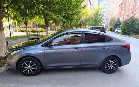 Hyundai Solaris II рестайлинг, 2018 год, 1 400 000 рублей, 6 фотография