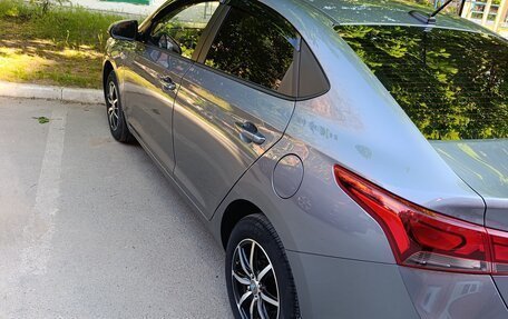 Hyundai Solaris II рестайлинг, 2018 год, 1 400 000 рублей, 3 фотография