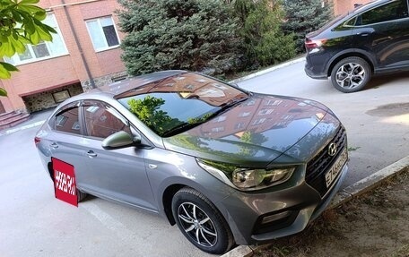 Hyundai Solaris II рестайлинг, 2018 год, 1 400 000 рублей, 8 фотография