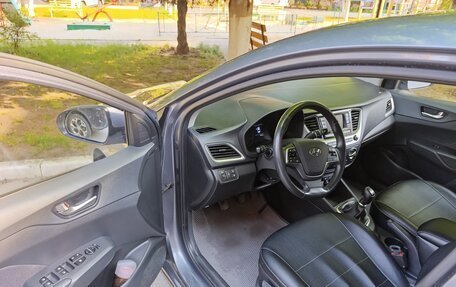 Hyundai Solaris II рестайлинг, 2018 год, 1 400 000 рублей, 16 фотография