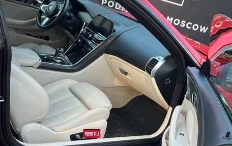 BMW 8 серия, 2019 год, 6 555 555 рублей, 14 фотография