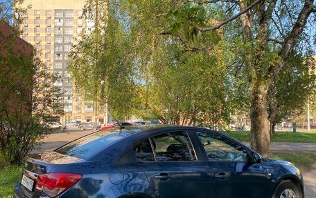 Chevrolet Cruze II, 2010 год, 460 000 рублей, 5 фотография