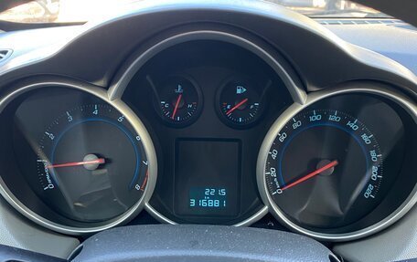 Chevrolet Cruze II, 2010 год, 460 000 рублей, 19 фотография
