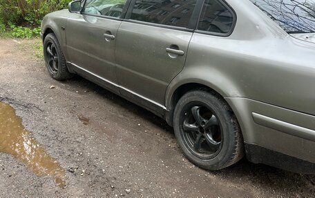 Volkswagen Passat B5+ рестайлинг, 1997 год, 150 000 рублей, 2 фотография