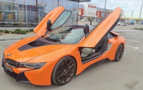 BMW i8 I рестайлинг, 2015 год, 6 450 000 рублей, 1 фотография