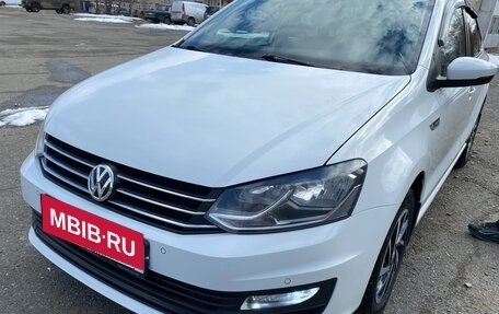 Volkswagen Polo VI (EU Market), 2018 год, 1 250 000 рублей, 1 фотография