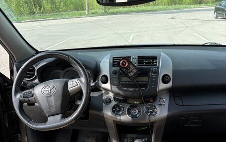Toyota RAV4, 2010 год, 1 290 000 рублей, 13 фотография