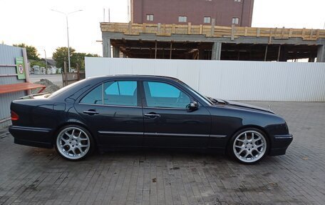 Mercedes-Benz E-Класс, 2000 год, 2 000 000 рублей, 11 фотография