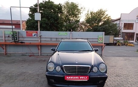 Mercedes-Benz E-Класс, 2000 год, 2 000 000 рублей, 8 фотография